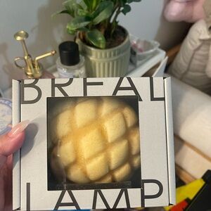 Brand NEW PAMPSHADE by Yukiko Morita Bread Lamp Battery Type Melon pan Bread